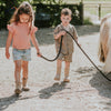 Meisjes Jeans shorts, loose fit van Koko Noko in de kleur Blue jeans in maat 128.