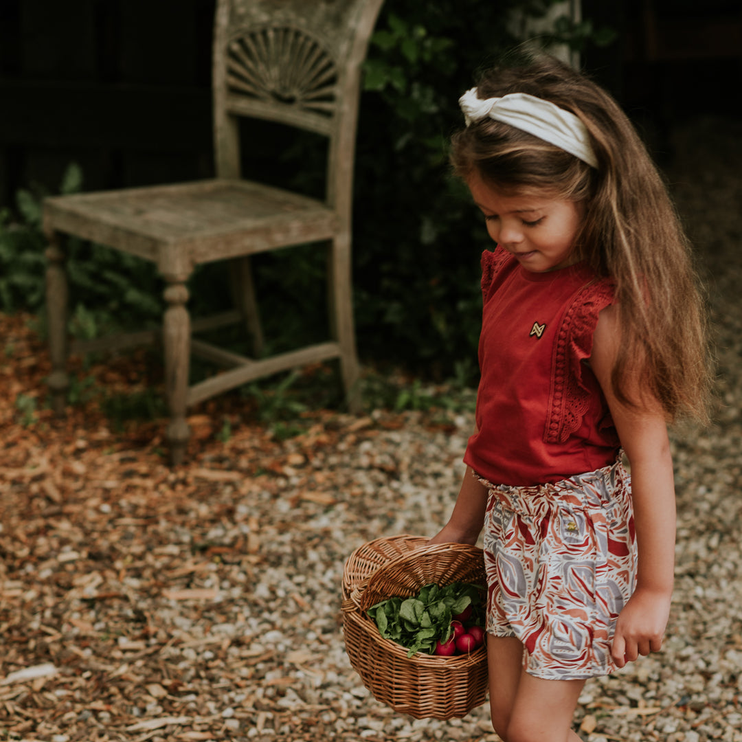 Meisjes Shorts, loose fit van Koko Noko in de kleur Brique in maat 128.