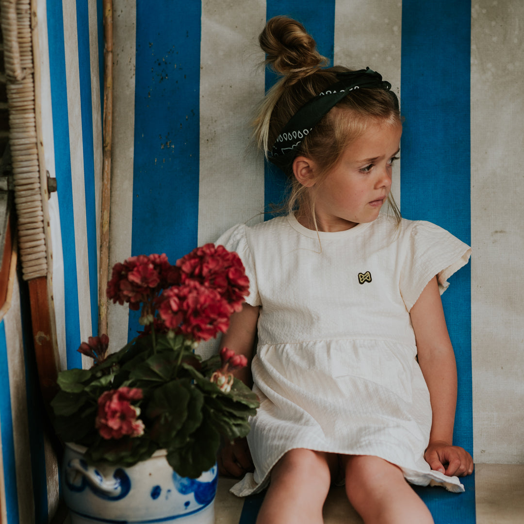 Meisjes Dress ss van  in de kleur Off white in maat 128.