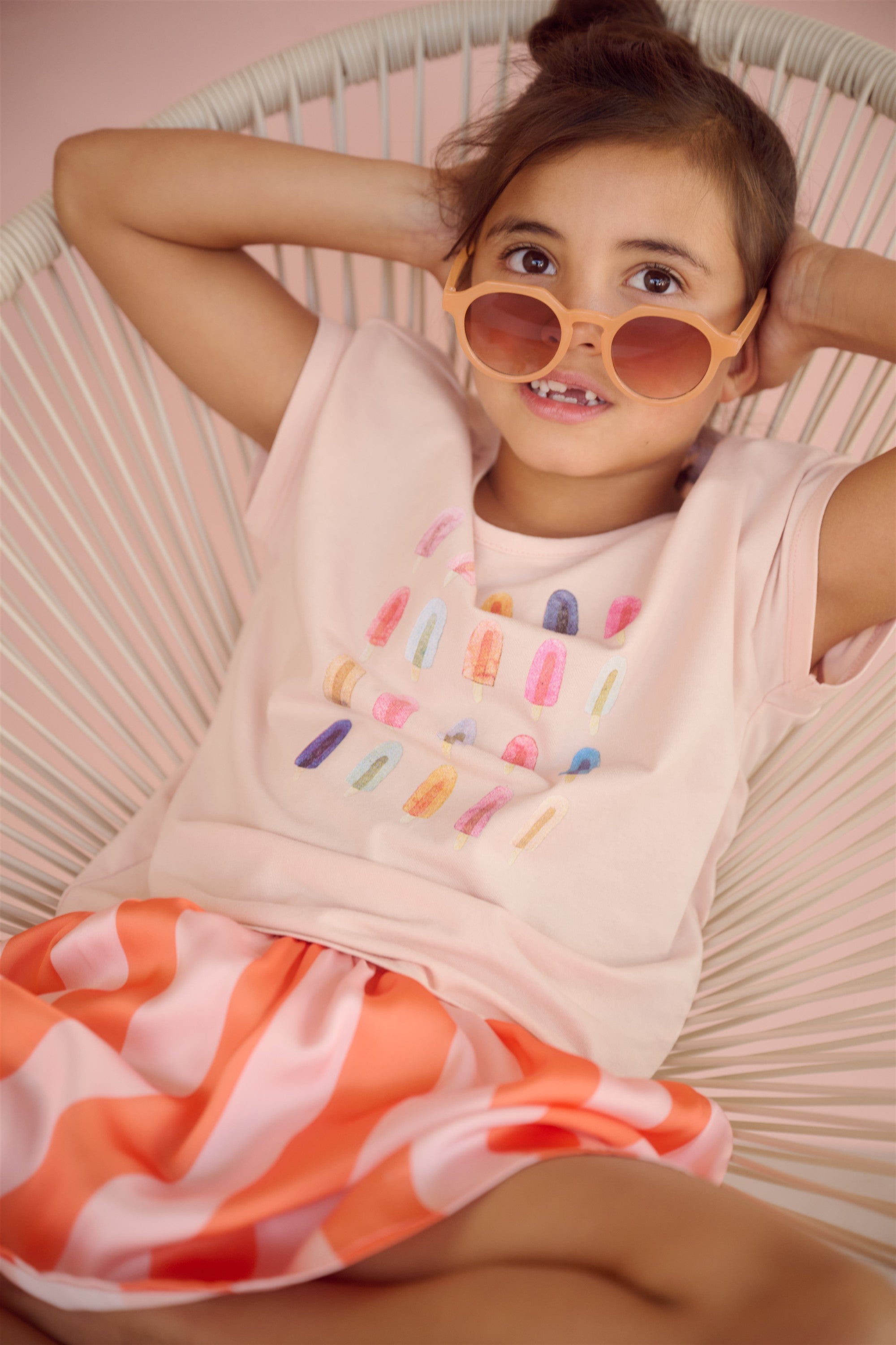Meisjes Kase Tshirt S/SL with icecream print van NoNo in de kleur Pale Blush Pink in maat 134-140.