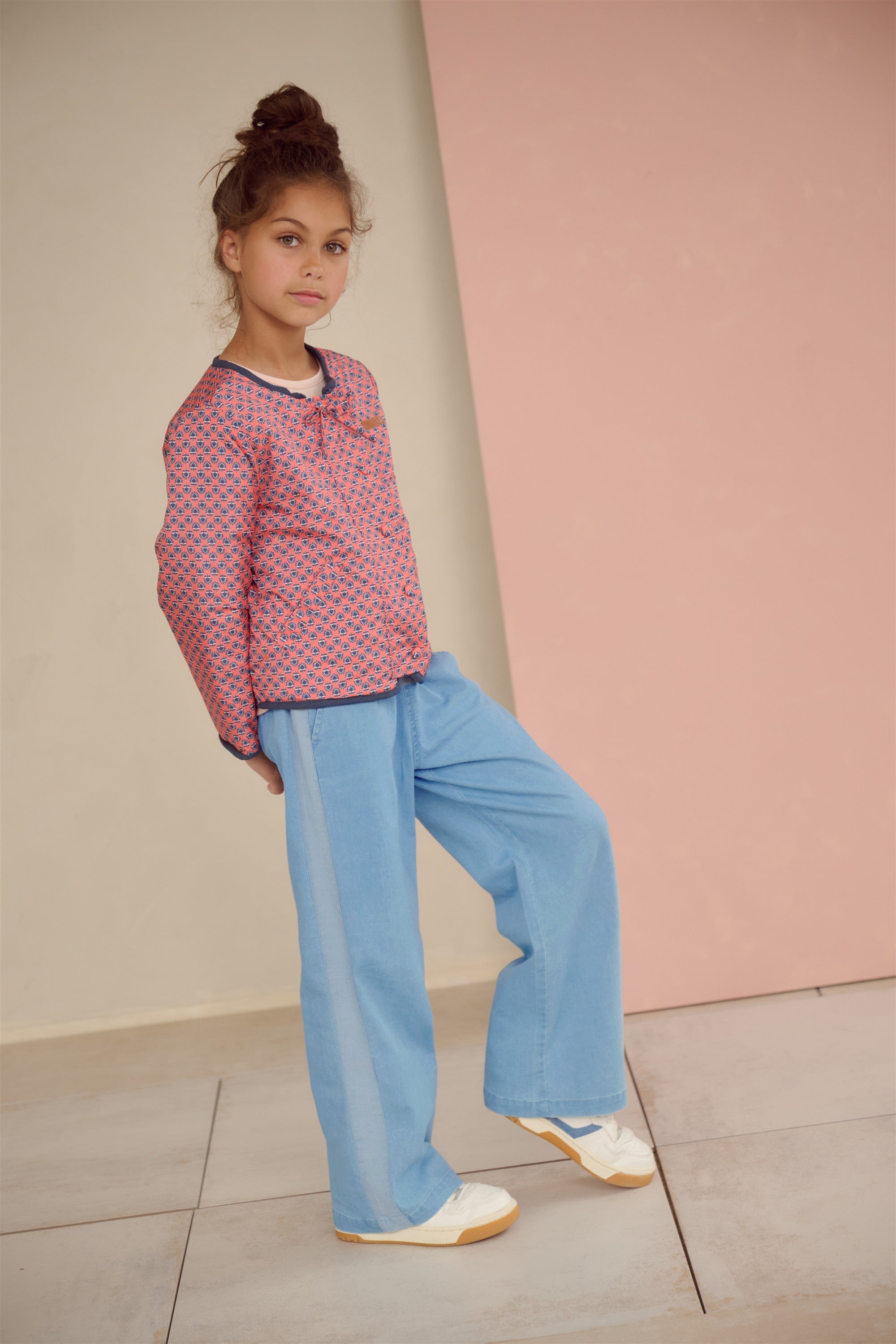 Meisjes Sue Light Weight Denim Palazzo with contrast seams van NoNo in de kleur Dream Blue in maat 134-140.