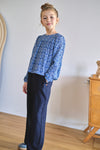 Meisjes Sarah Pinstripe Pants with contrast waistband van NoNo in de kleur Navy Blazer in maat 134-140.