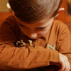 Jongens T-shirt ls van Koko Noko in de kleur Dark brown in maat 128.