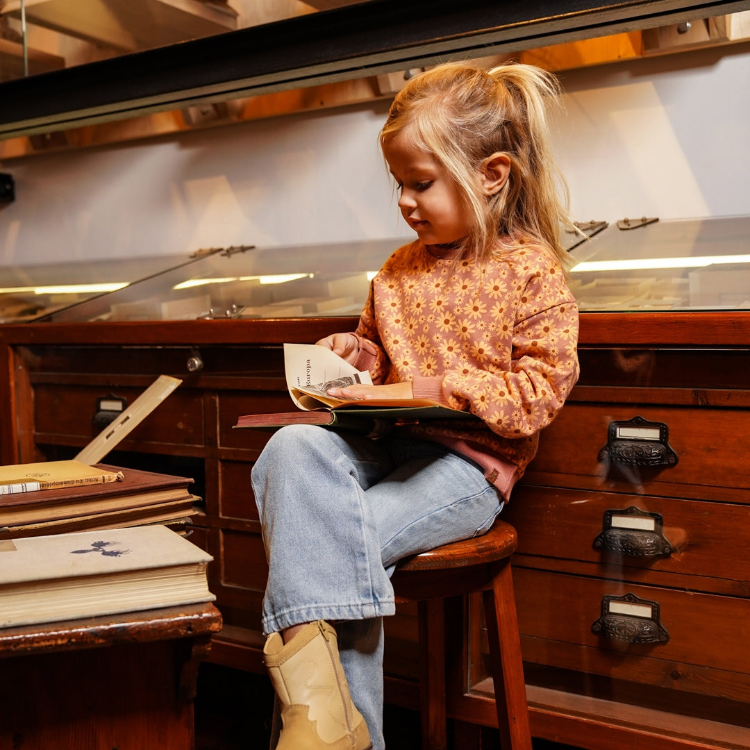 Meisjes Jeans wide leg van Koko Noko in de kleur Blue jeans in maat 128.