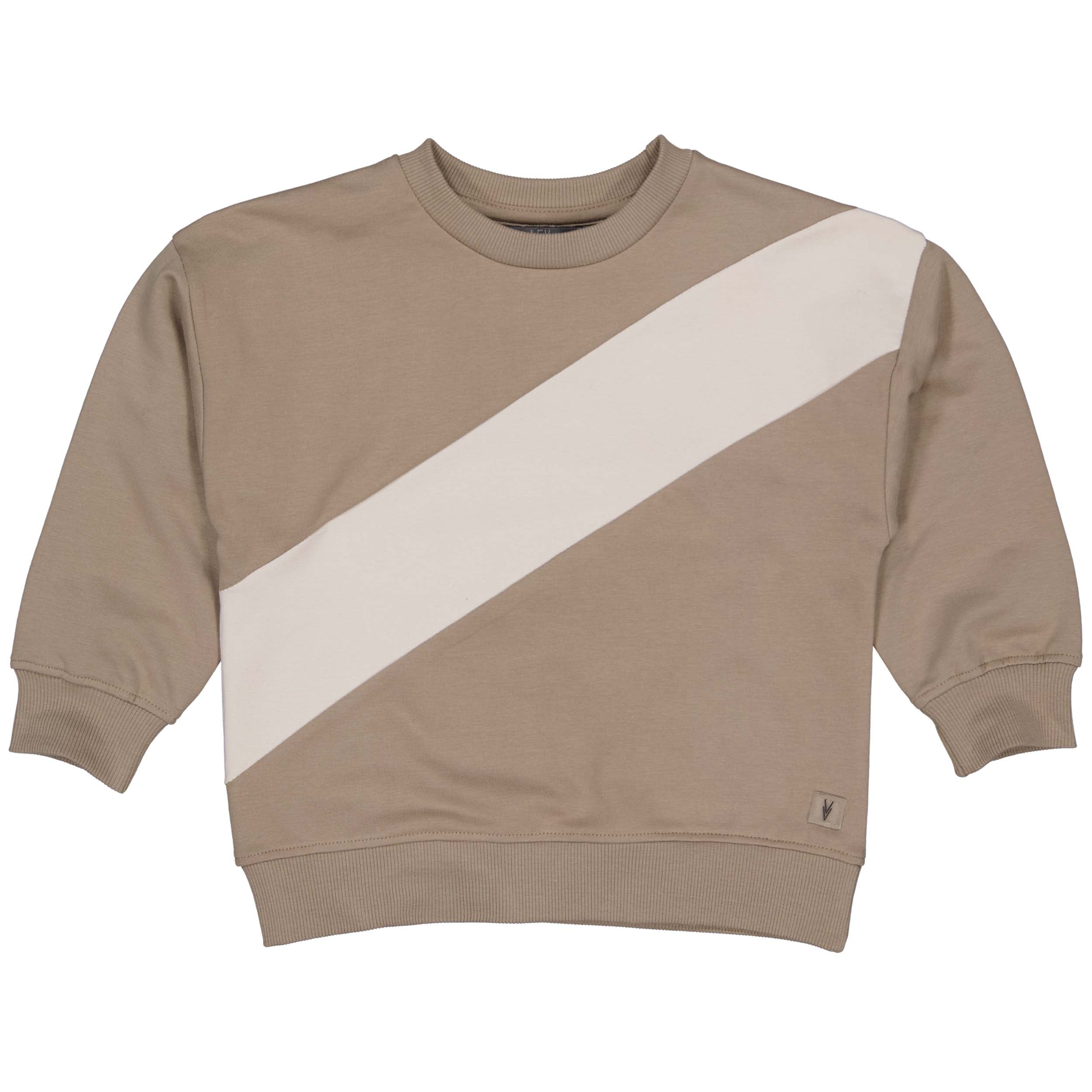 Jongens Sweater PARWINLW242 van Little Levv in de kleur Dark Taupe in maat 128.