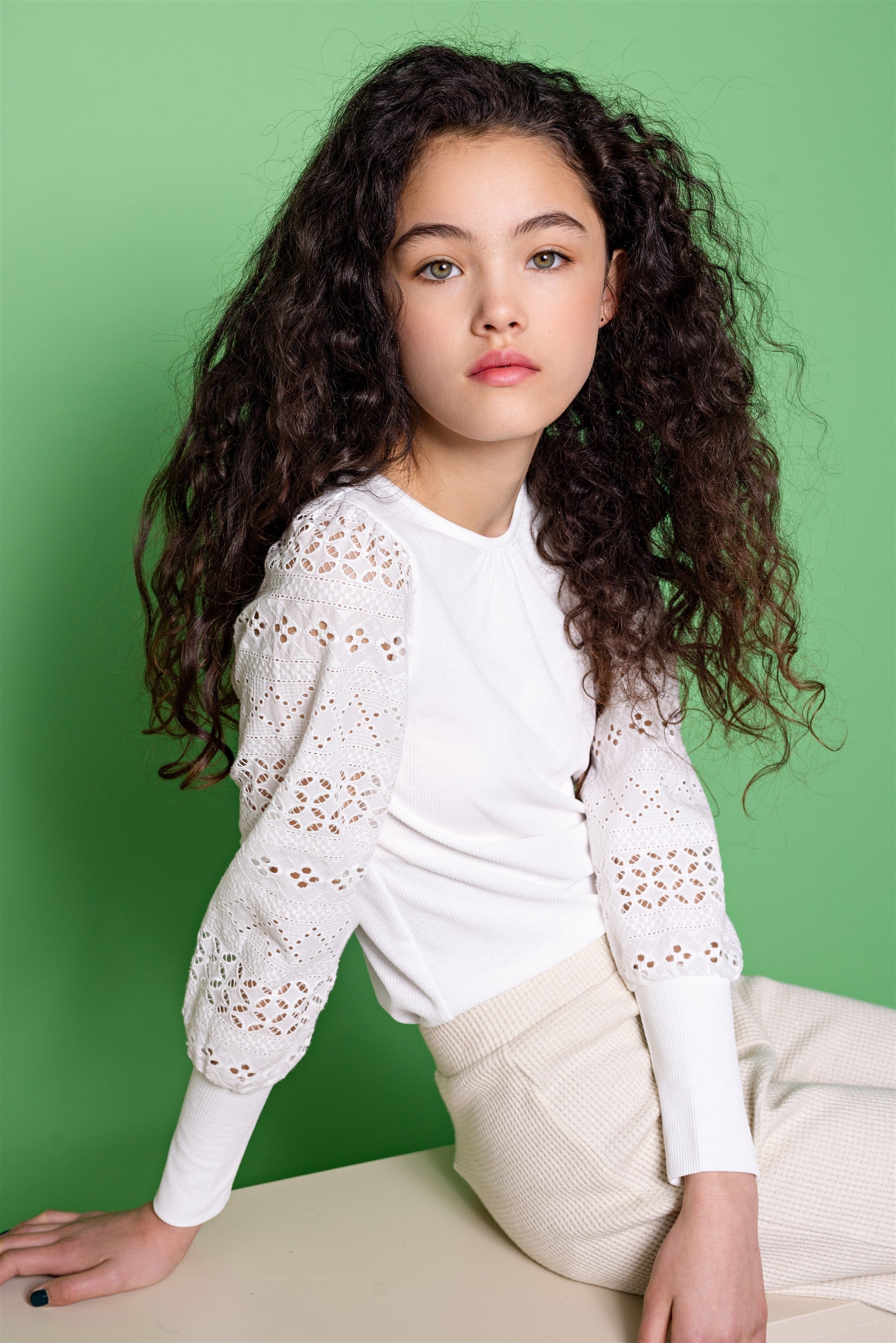 Meisjes Kiva Girls Rib Tshirt With Contrast Woven Sleeves van NoBell in de kleur Snow White in maat 170-176.