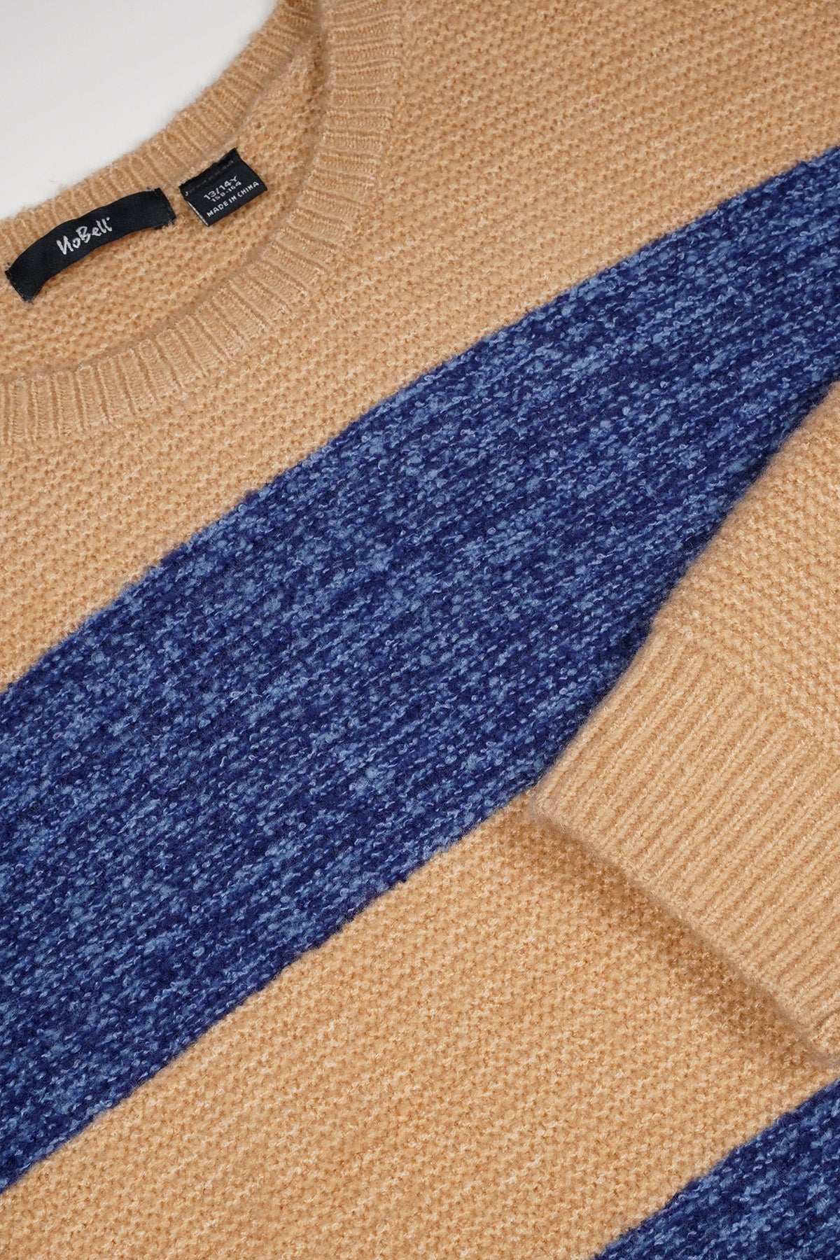 NoBell Kessy knitted colorblock croppepd sweater