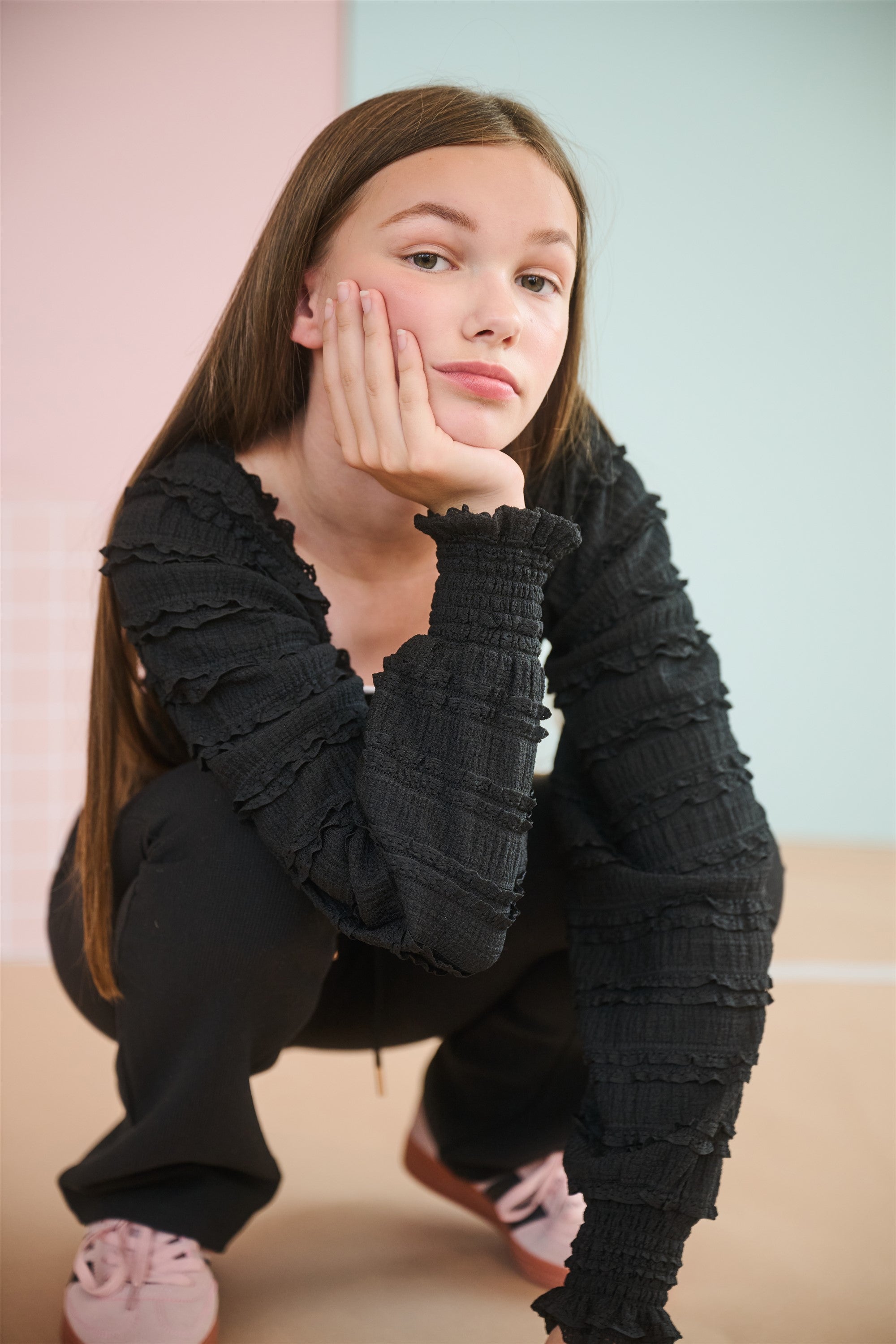 Meisjes Kessy Ruffled l/sl top van NoBell in de kleur Jet Black in maat 170-176.