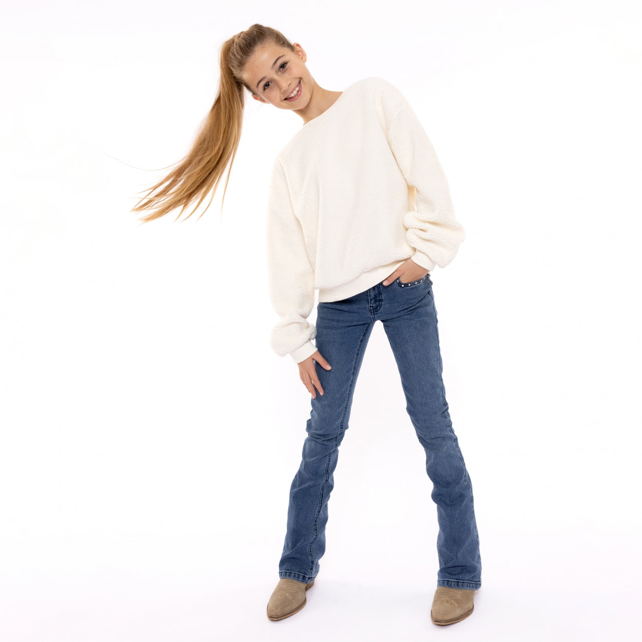 Meisjes Jeans flared van No Way Monday in de kleur Blue jeans in maat 164.