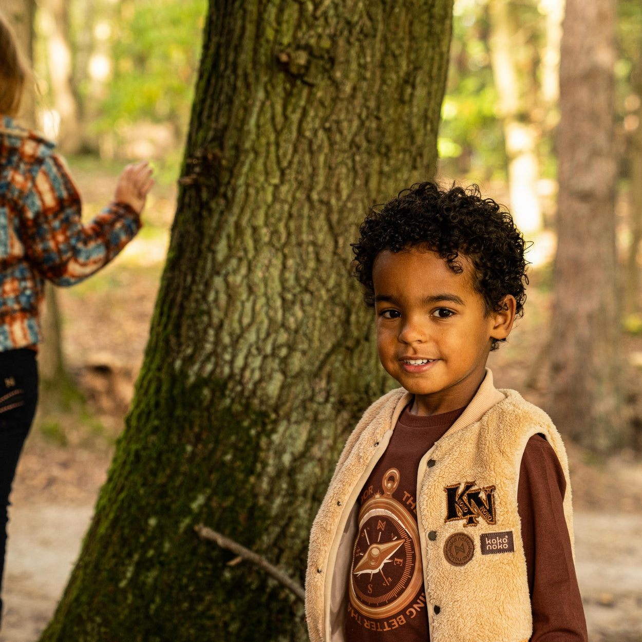 Jongens T-shirt ls van Koko Noko in de kleur Dark red in maat 128.