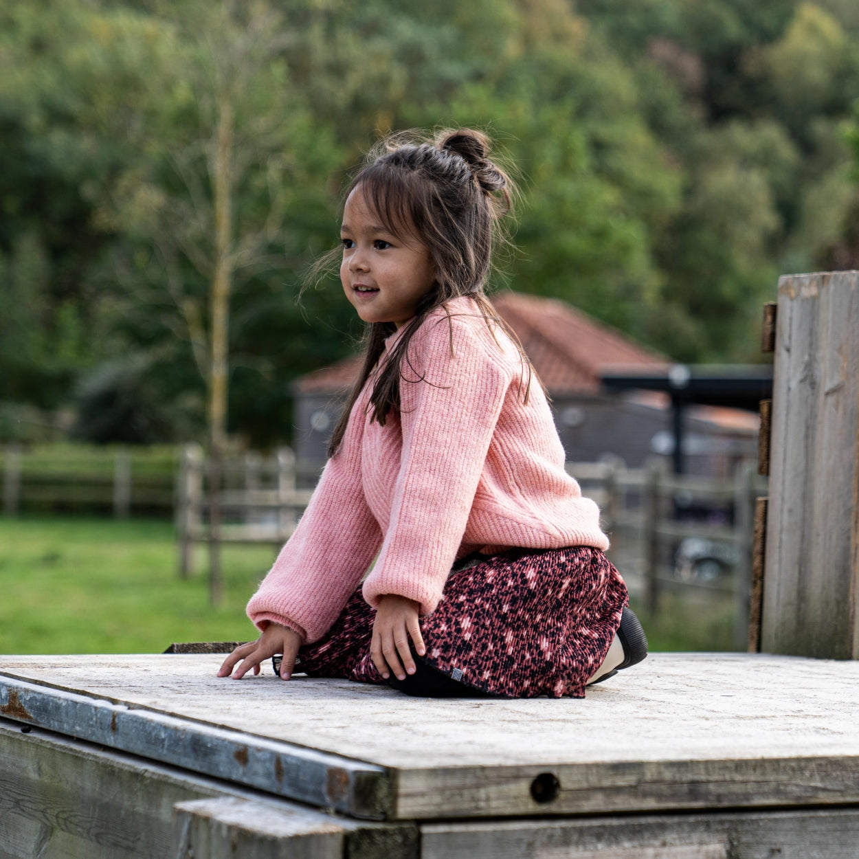 Meisjes Sweater turtle neck van Koko Noko in de kleur Bright pink in maat 128.