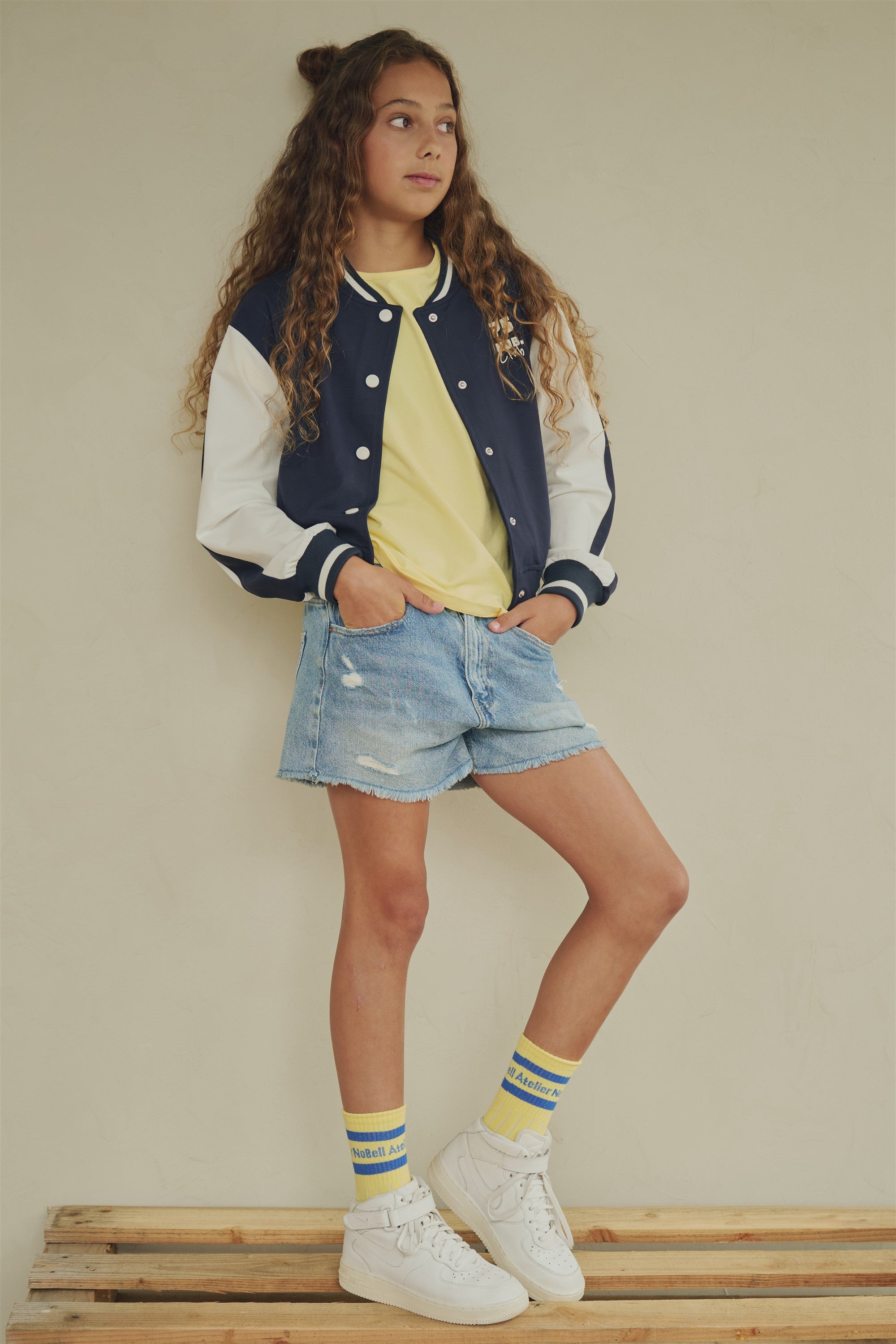 Meisjes Darsy Oversized Varsity Jacket van Girls Teens in de kleur Navy Blazer in maat 170-176.