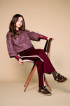 Meisjes Sylvie Travellers Interlock Pants Wide Leg with contrast sideseam van NoBell in de kleur Dark Bordeaux in maat 176.