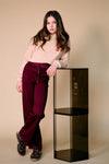 Meisjes Sylvie Travellers Interlock Pants Wide Leg with contrast sideseam van NoBell in de kleur Dark Bordeaux in maat 176.