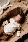 Jongens Longsleeve CARLOQNBW23 van Quapi Newborn in de kleur Creme in maat 68.
