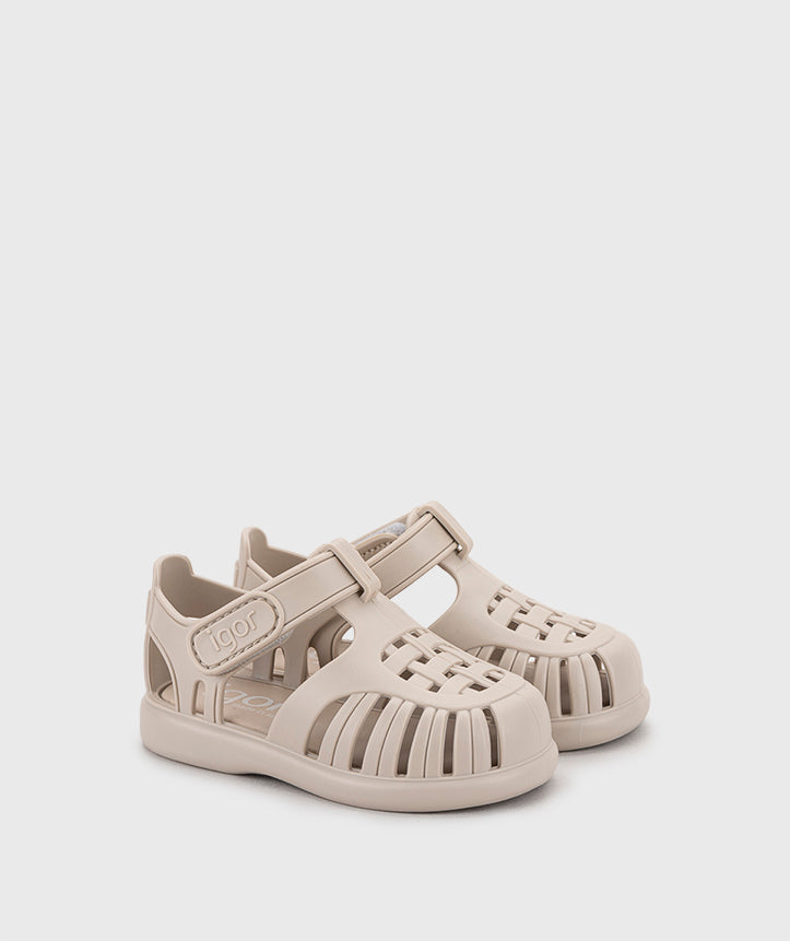 Igor Waterschoen Tobby Solid Arena