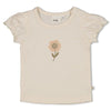 Meisjes T-shirt met crochet bloem - Let Your Dreams Blossom van Feetje in de kleur Offwhite in maat 86.