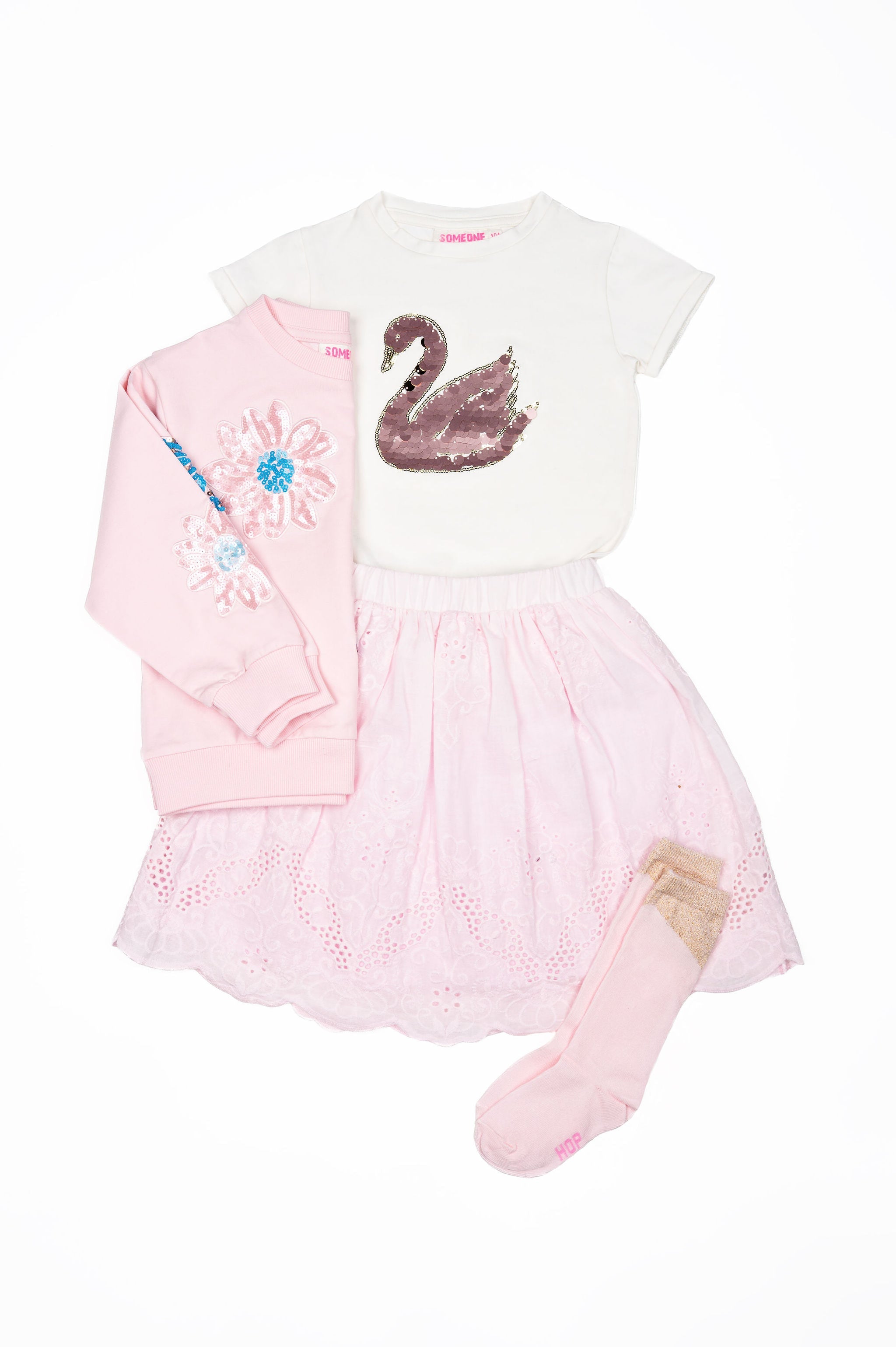 Meisjes T-Shirt ANIEK-SG-02-C van Someone in de kleur ECRU in maat 134.