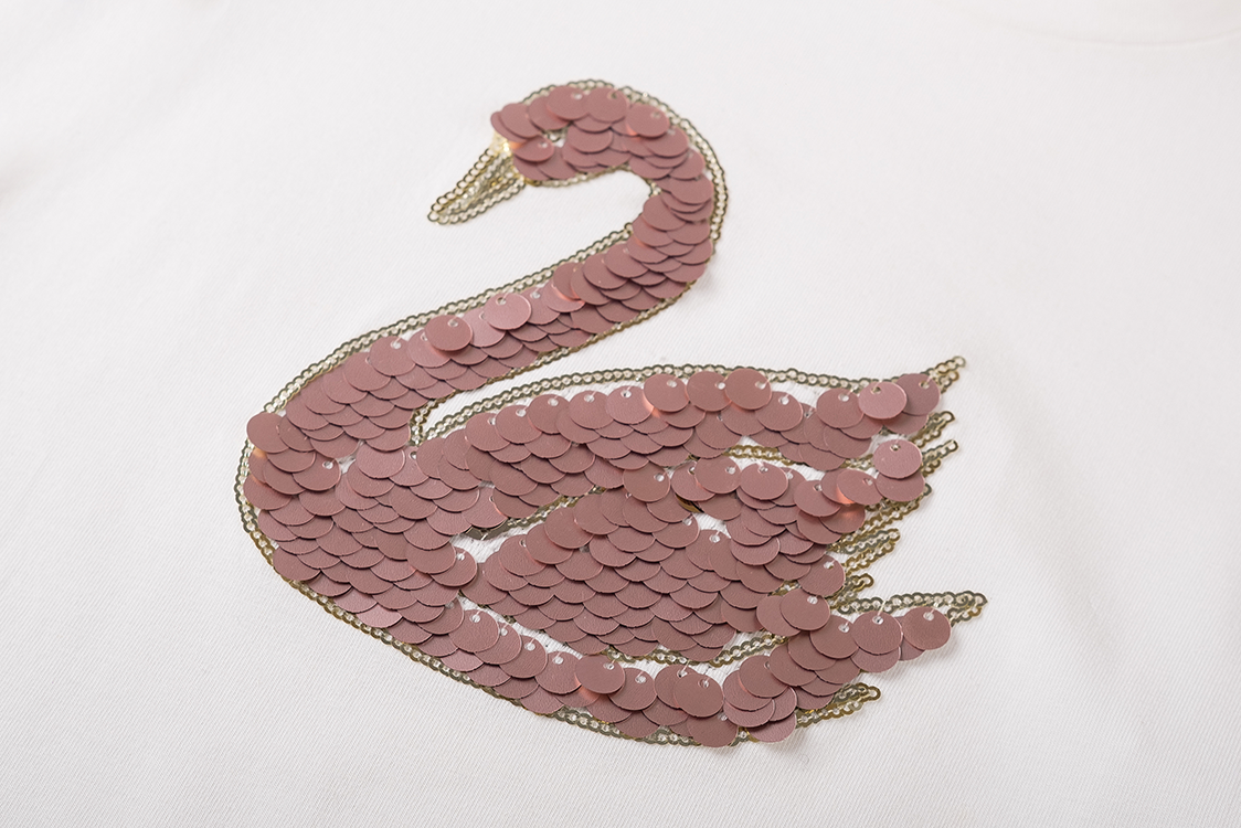 Meisjes T-Shirt ANIEK-SG-02-C van Someone in de kleur ECRU in maat 134.