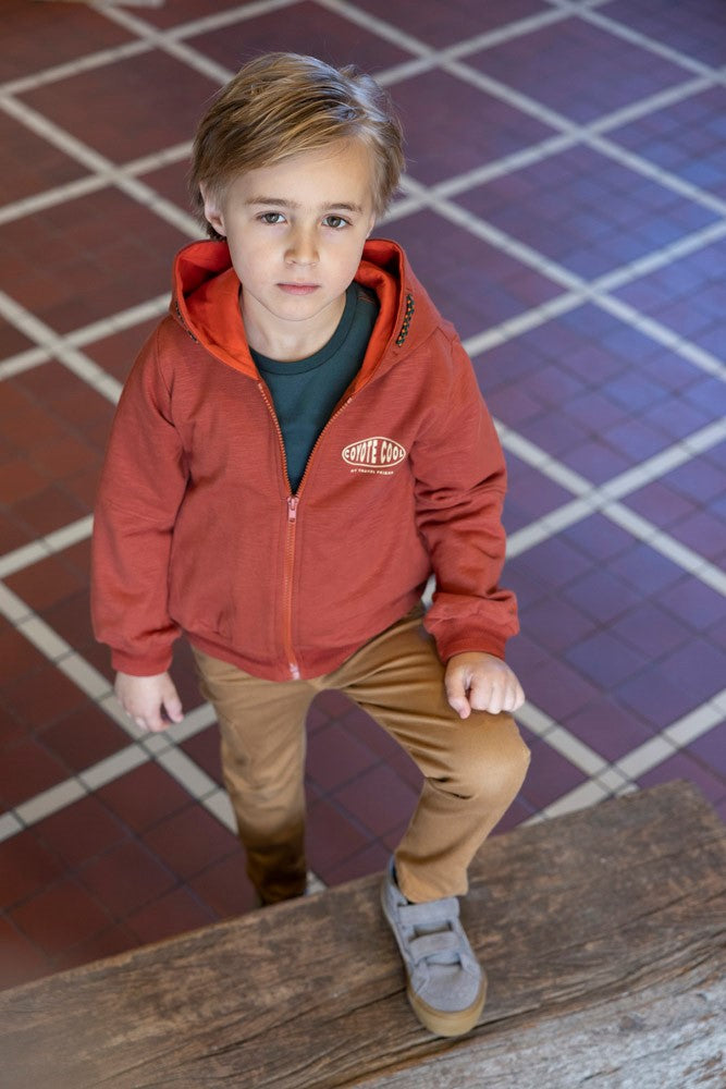 Sturdy Longsleeve - Chasing Trails