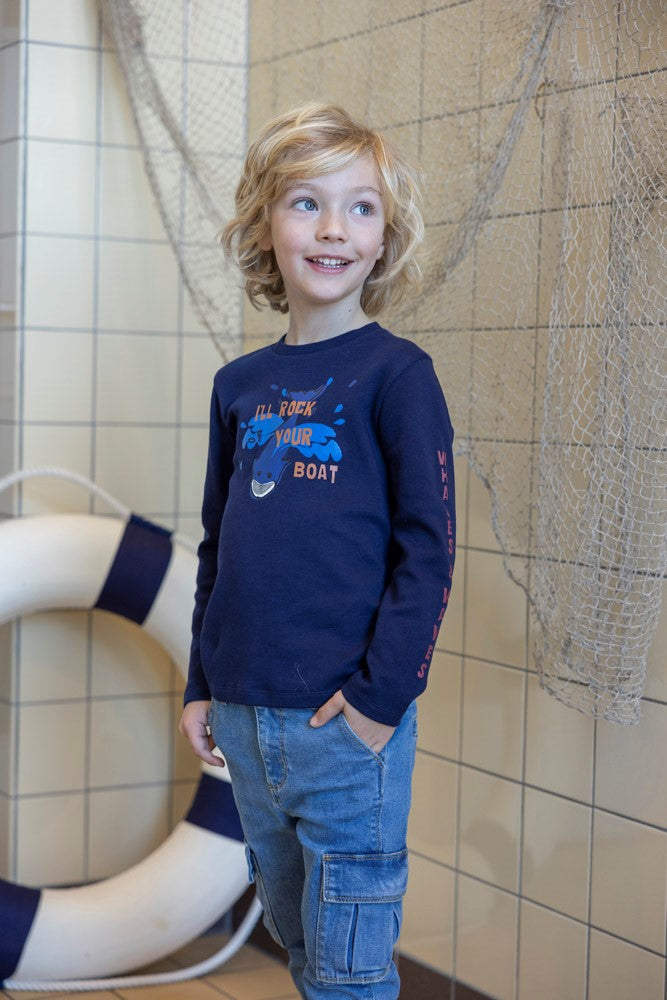 Sturdy Longsleeve - Waves and Whales