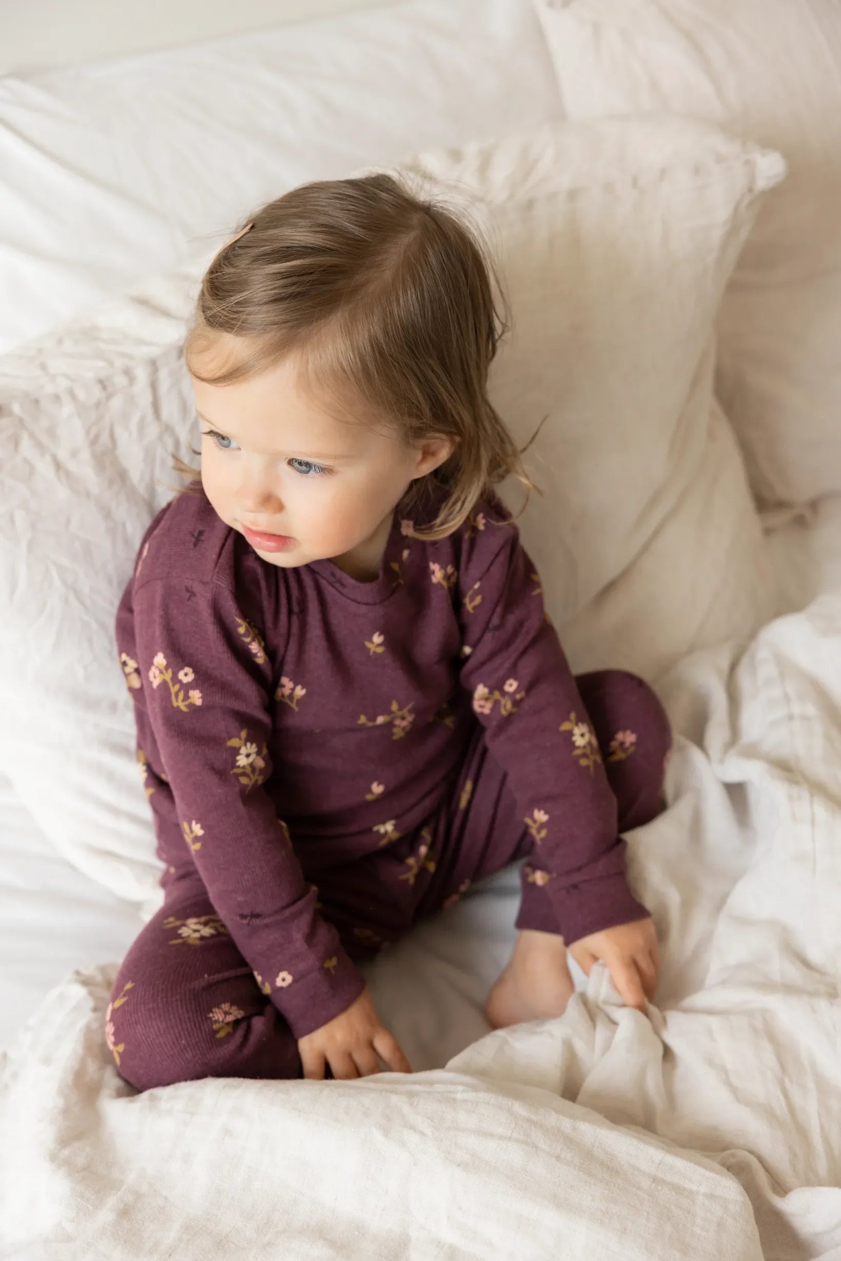 Meisjes Bonnie Bouquet - Premium Sleepwear by Feetje van Feetje in de kleur Wijn melange in maat 86.