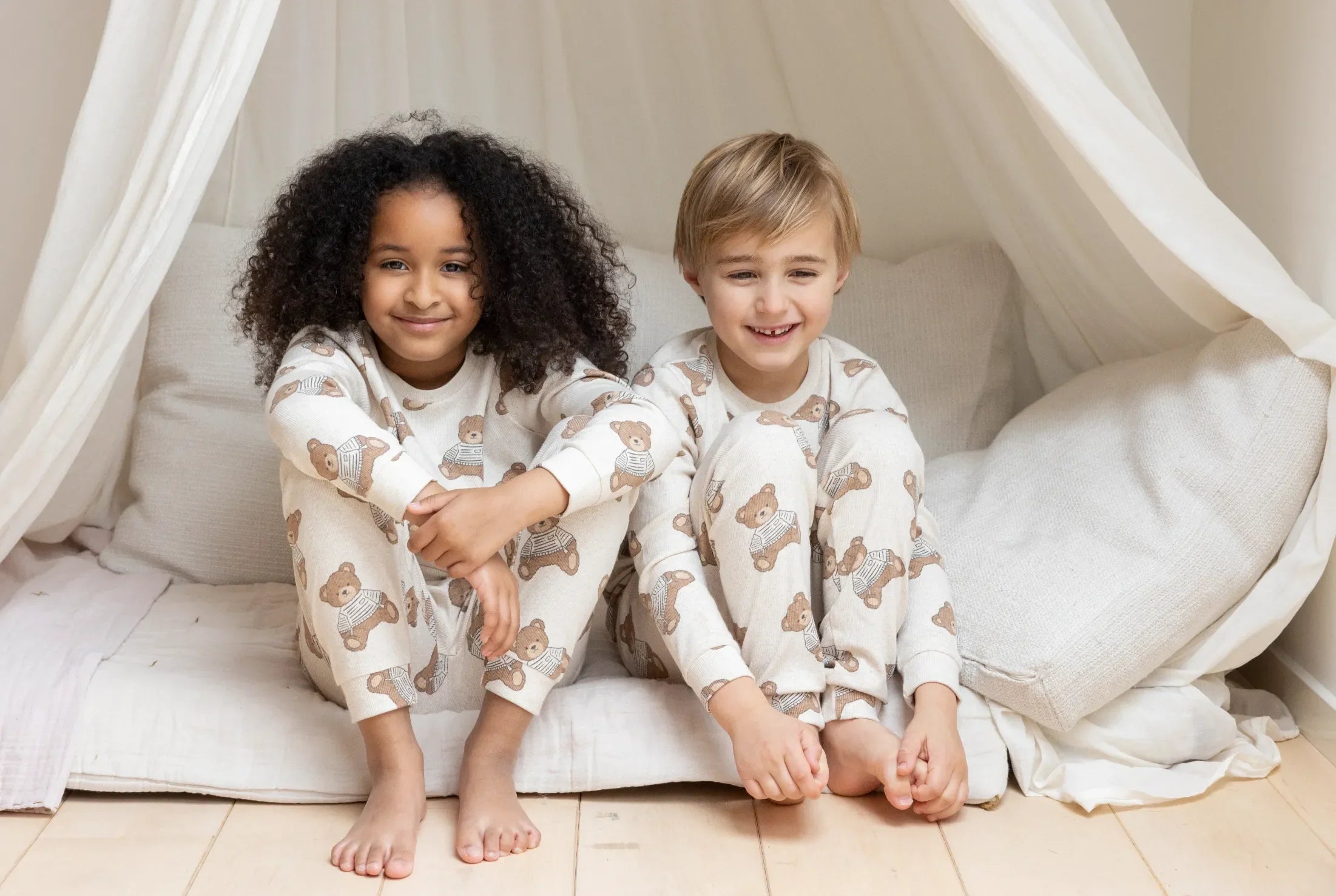 Unisexs Teddy Bear - Premium Sleepwear by Feetje van Feetje in de kleur Offwhite melange in maat 152.
