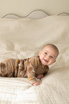 Jongens Milo Mammoth - Premium Sleepwear by Feetje van Feetje in de kleur Taupe.