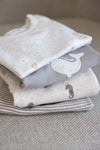 Unisexs Longsleeve AOP - Sea Sweeties van Feetje in de kleur Grijs in maat 62.
