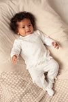 Meisjes Longsleeve ruches crinkle AOP - Delicate Flower van Feetje in de kleur Offwhite in maat 62.