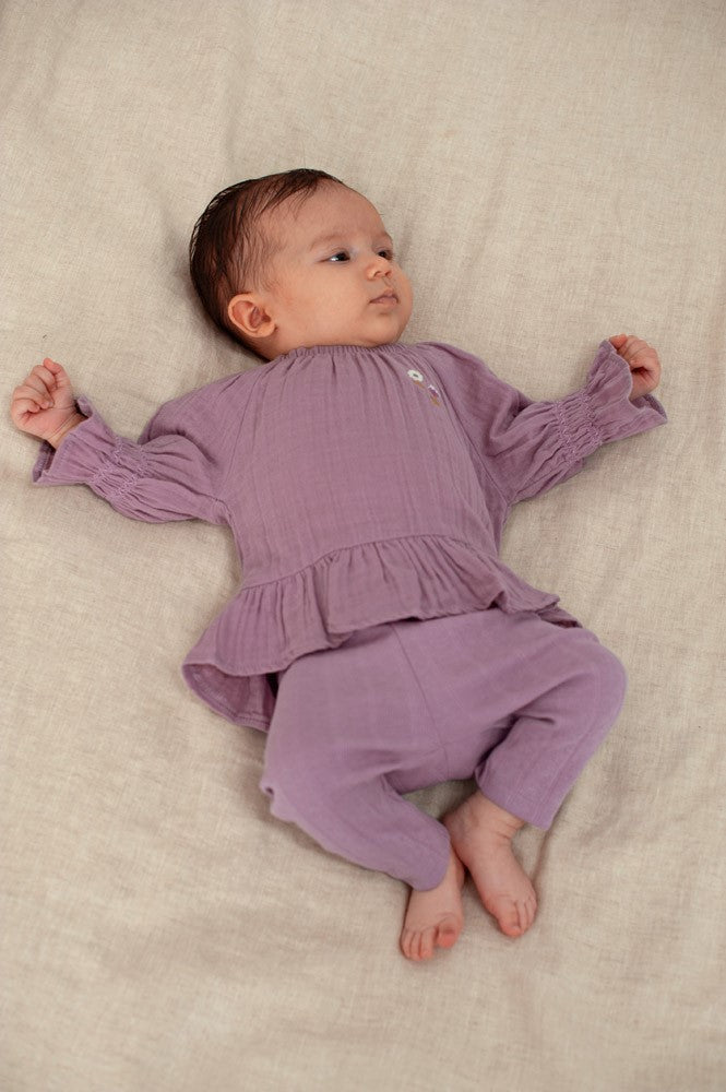 Meisjes Longsleeve ruches mousseline - Flower Ranch van Feetje in de kleur Violet in maat 86.
