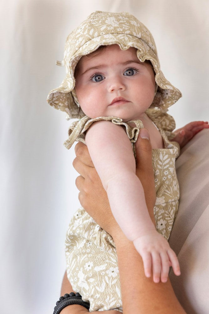 Meisjes Jumpsuit crinkle AOP - Let Your Dreams Blossom van Feetje in de kleur Groen in maat 86.