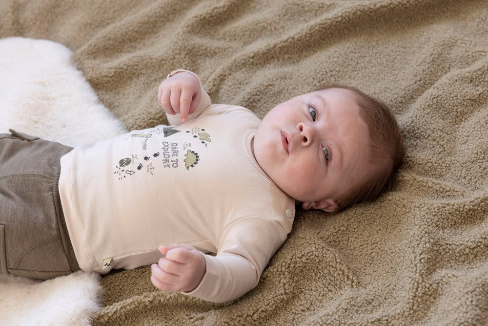 Jongens Longsleeve - Rawrsome van Feetje in de kleur Off White in maat 86.