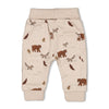 Jongens Broek AOP - Wild World van Feetje in de kleur Bruin in maat 86.