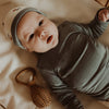 Unisexs Babymuts Orangine reversible | Aspen van Your Wishes Newborn in de kleur Antique White in maat 50-56.