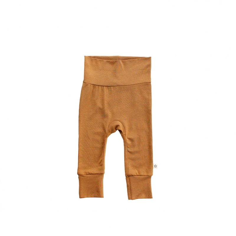 Jongens Broek Solid | Nesse van Your Wishes Newborn in de kleur Brown Sugar in maat 68.