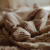 Jongens Jumpsuit Dash | Noxx van Your Wishes Newborn in de kleur Brown Sugar in maat 68.
