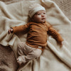 Jongens Overslagshirt met lange mouw Solid | Nais van Your Wishes Newborn in de kleur Brown Sugar in maat 68.