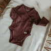 Meisjes Overslagromper met lange mouw Solid | Nala van Your Wishes Newborn in de kleur Lavender in maat 68.