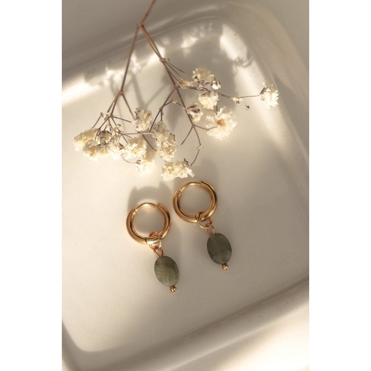 Labradoriet Facet Oorringetjes - Goud