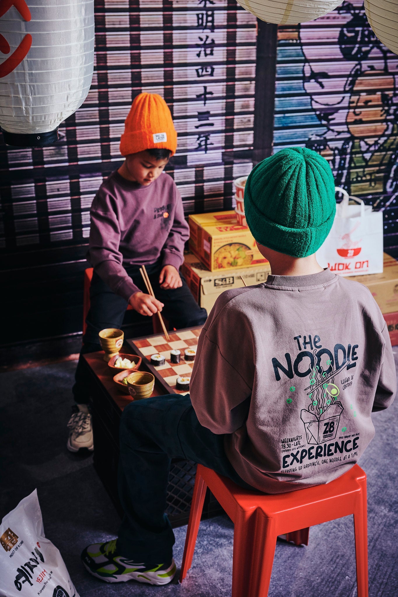 Jongens Sweater Pharo van Z8 in de kleur Twilight Taupe in maat 152-158.