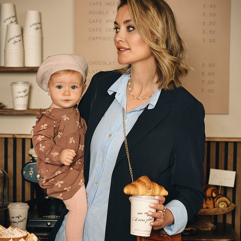 Meisjes Dress Aily van Z8 Newborn in de kleur Cookie dough/AOP in maat 74.