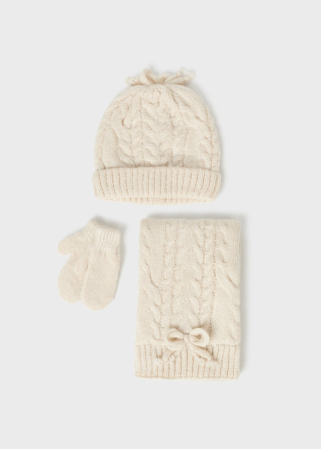 Meisjes Hat-scarf set van Mayoral in de kleur Chickpea in maat 80.