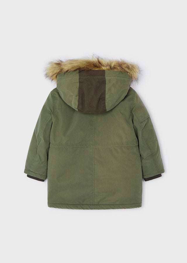 Jongens Faux fur hooded parka coat van Mayoral in de kleur Dark thyme in maat 128.