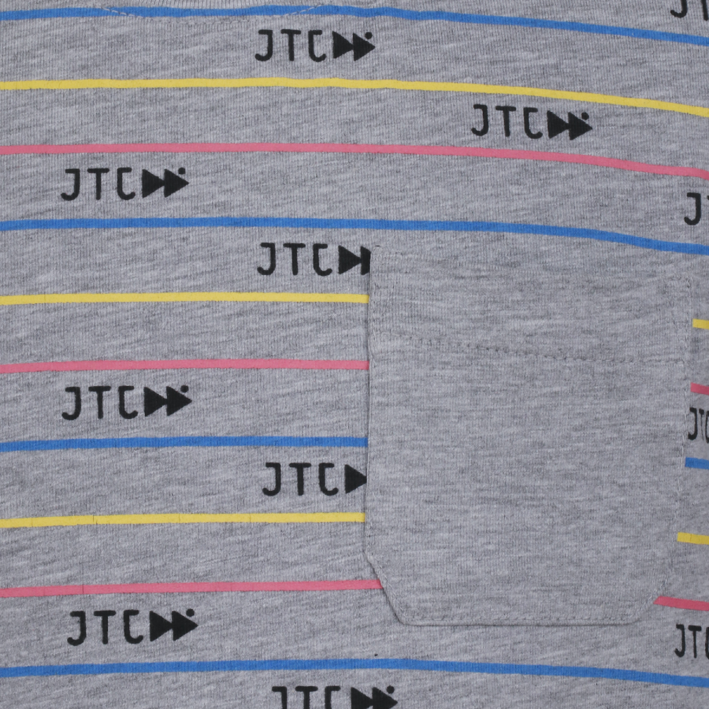 Jongens T-shirt JTC streep van Jumping The C in de kleur Grijs melee in maat 146, 152.