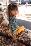 Meisjes Little velvet skirt van Looxs Little in de kleur Honey in maat 128.