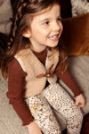 Meisjes Little gillet van LOOXS Little in de kleur off white in maat 116/128.