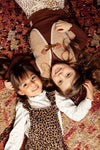 Meisjes Little gillet van LOOXS Little in de kleur off white in maat 116/128.