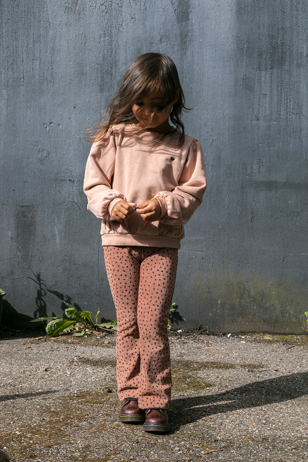 Meisjes Velvet Rib Flare Pants With A van Looxs Little in de kleur Animal spot ao in maat 128.