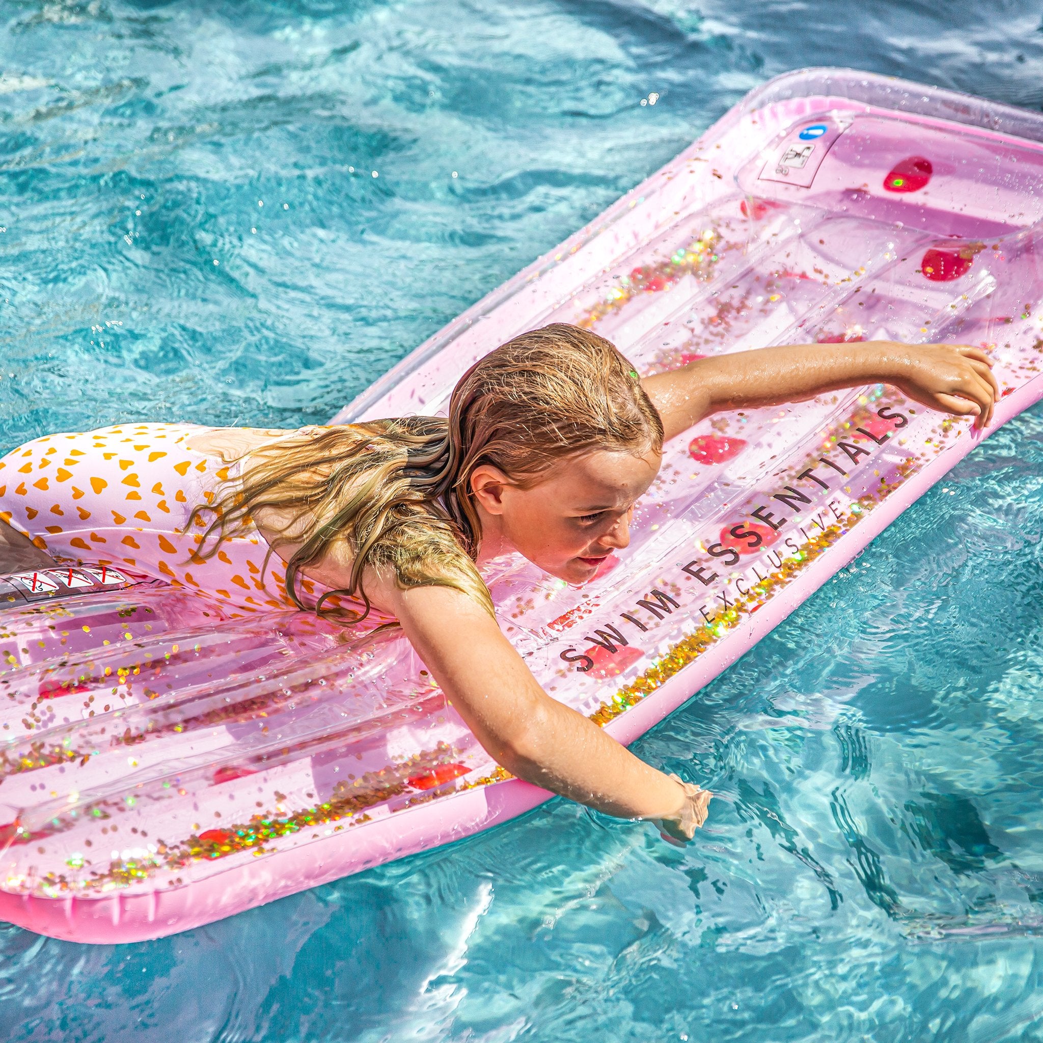 Swim Essentials - Air mattress Pink with dots
